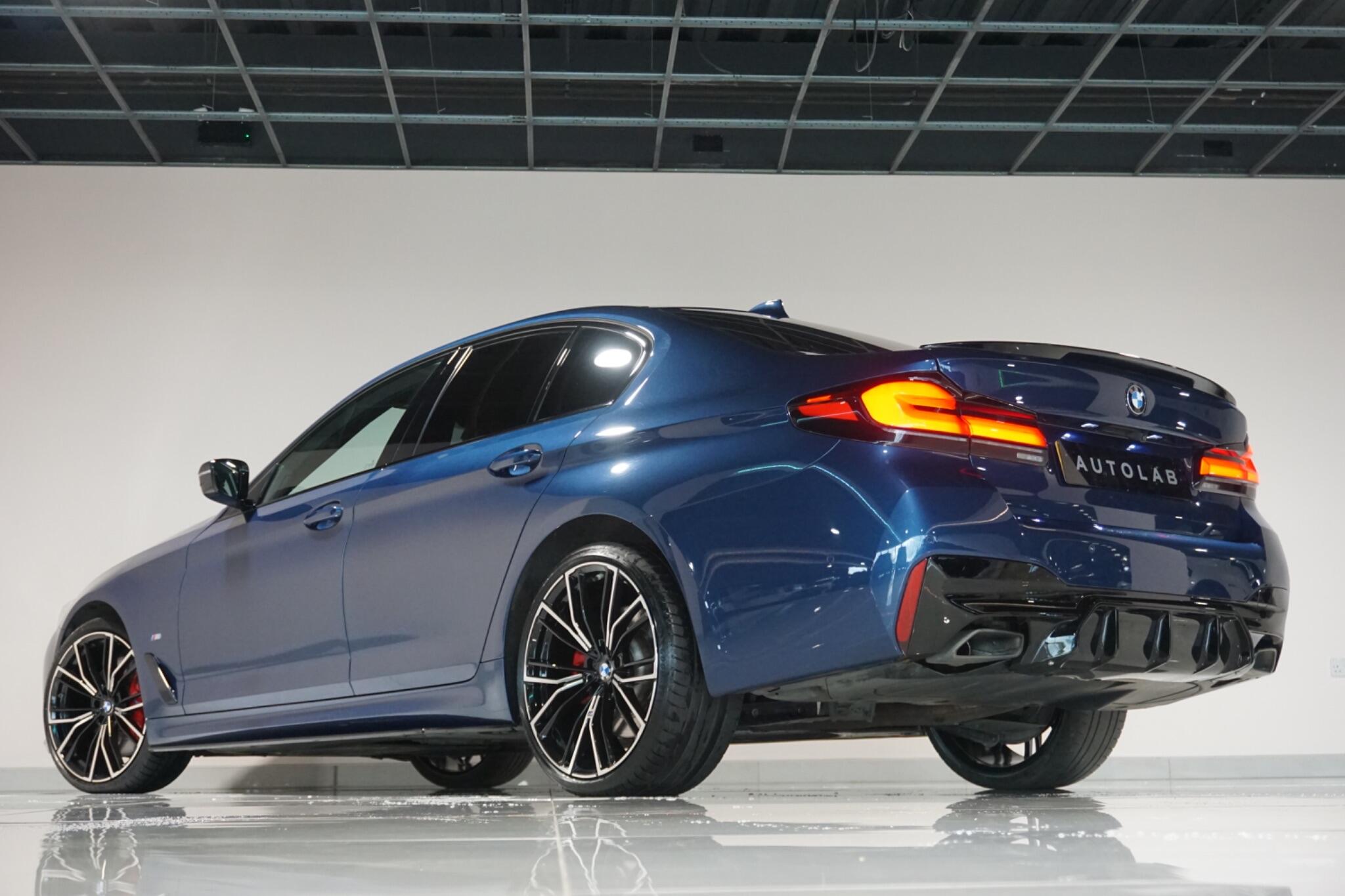BMW 5 Series 3.0 530d MHT M Sport Saloon 4dr Diesel Hybrid Steptronic xDrive Euro 6 (s/s) (286 ps)